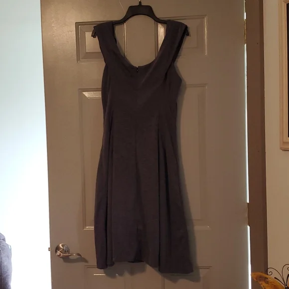 Sandra Darren Dress - Picture 3 of 4